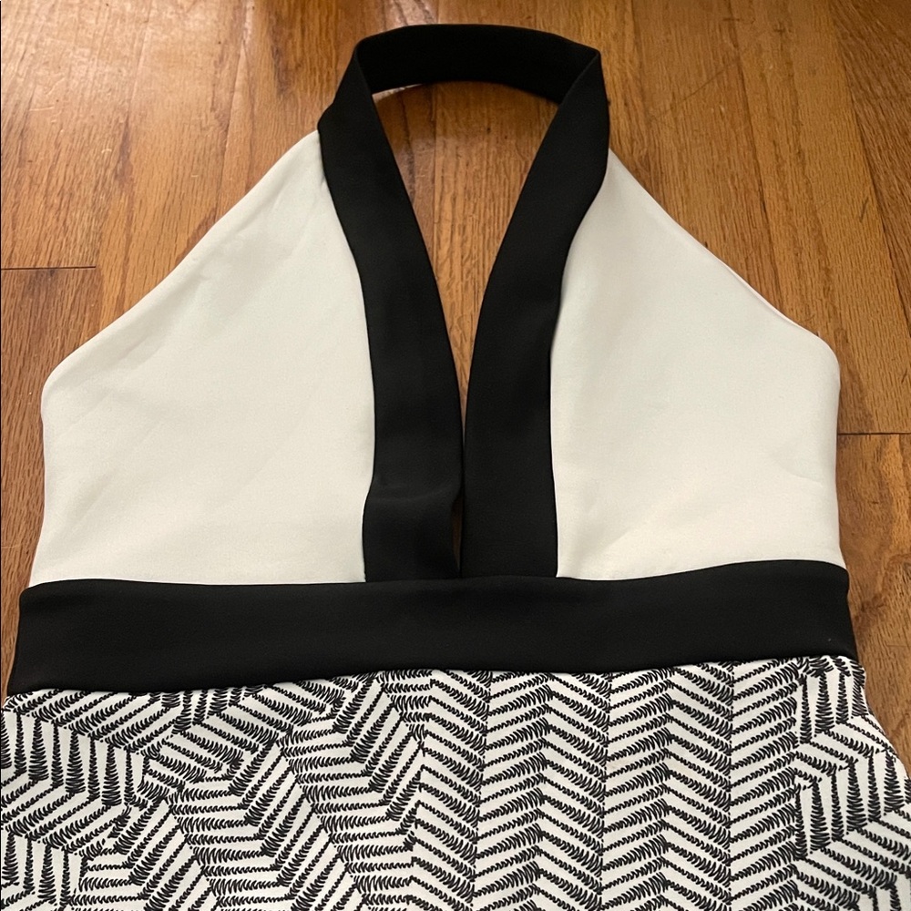 NWT Misguided Sexy Halter Dress- - Picture 2 of 9